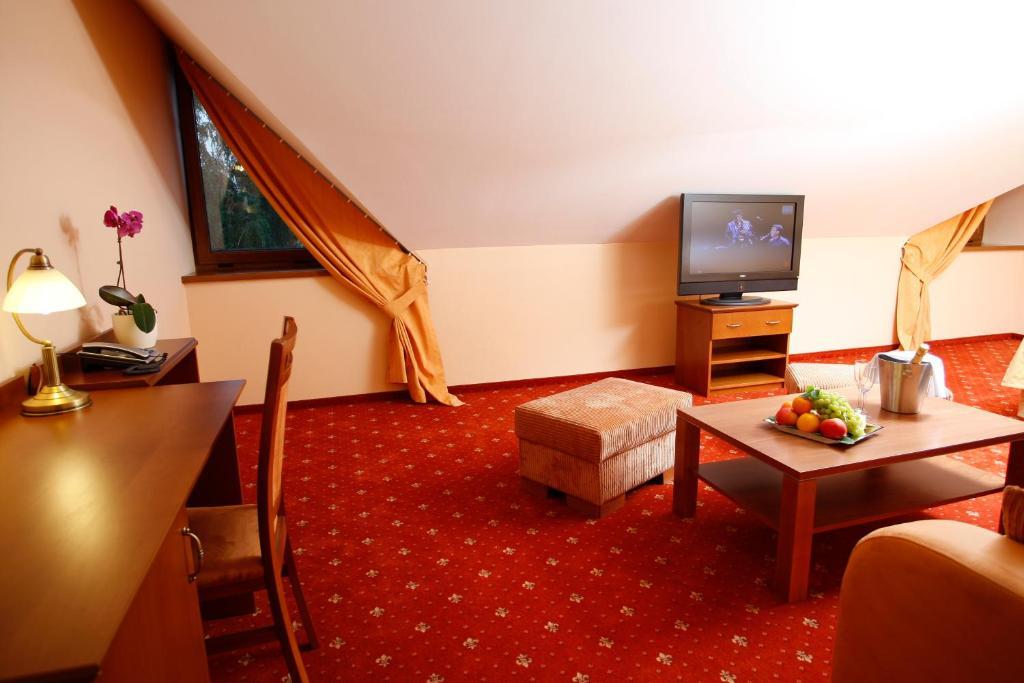 Hotel Majolika Modra Δωμάτιο φωτογραφία