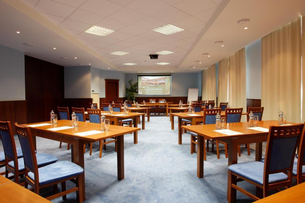 Hotel Majolika Modra Εξωτερικό φωτογραφία