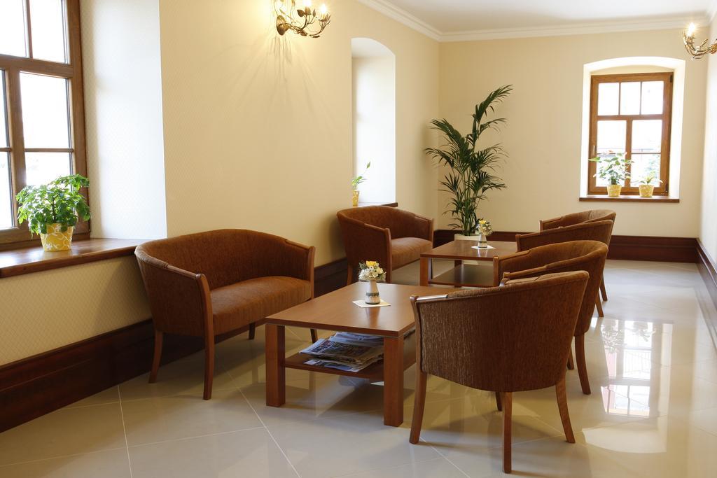 Hotel Majolika Modra Εξωτερικό φωτογραφία